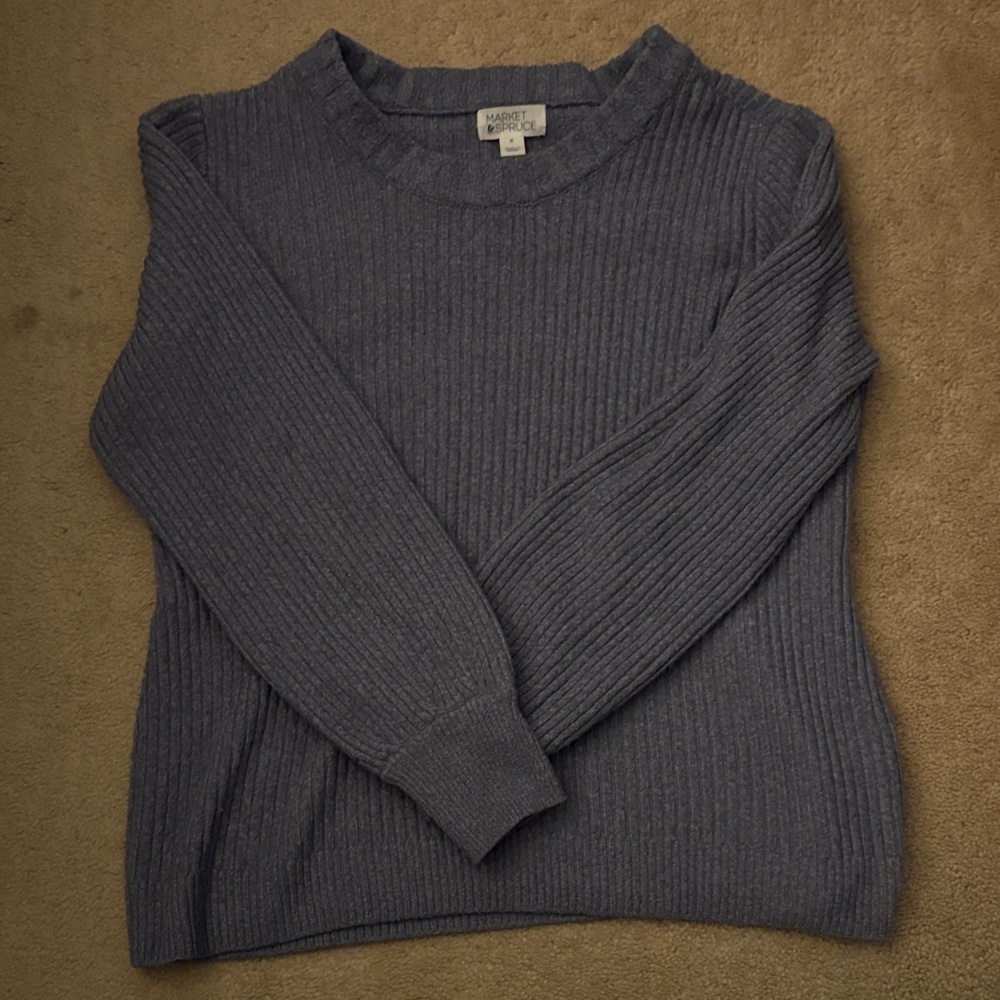 Market & Spruce Charcoal Crewneck Sweater